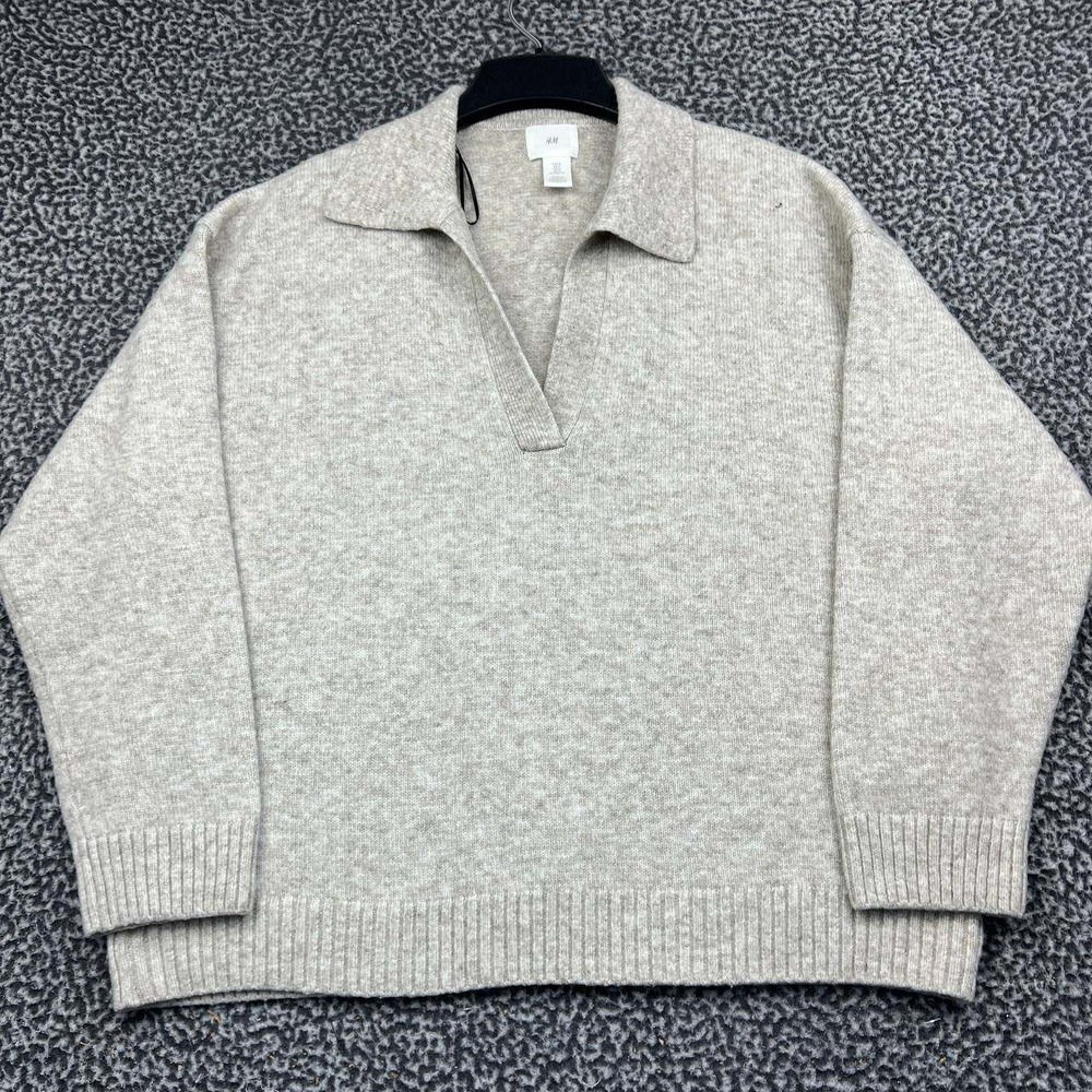 HM Sweater Women Medium Beige Collared V-Neck Knit Long SleeveM